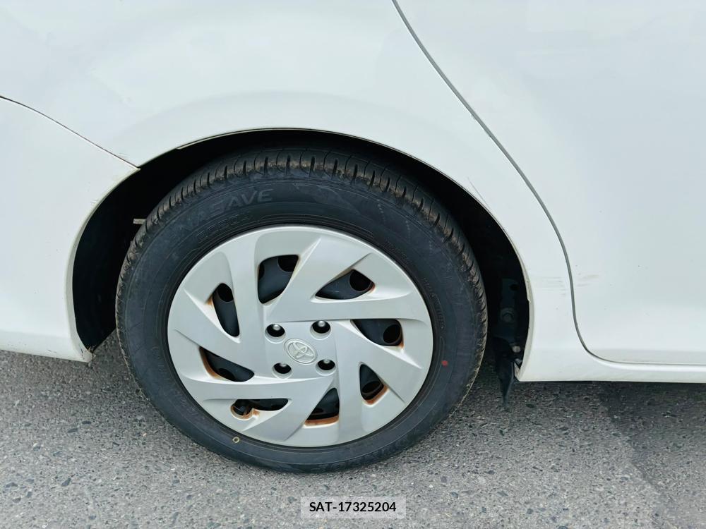 Toyota COROLLA AXIO 2019-10 8408527-27