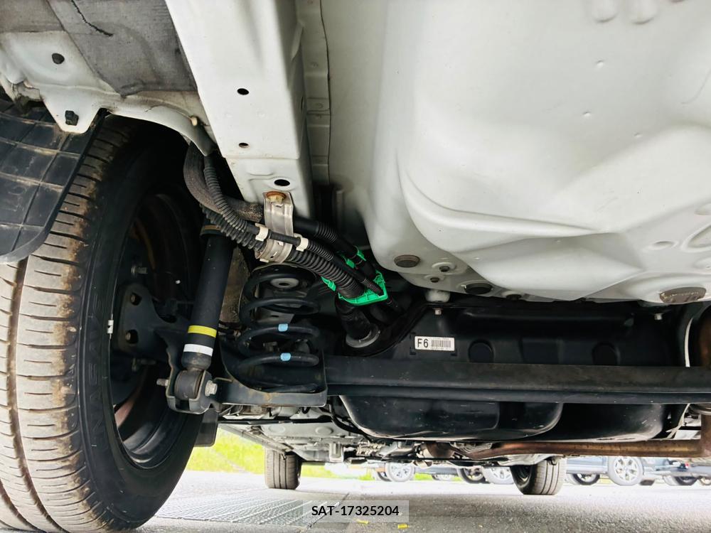 Toyota COROLLA AXIO 2019-10 8408527-35