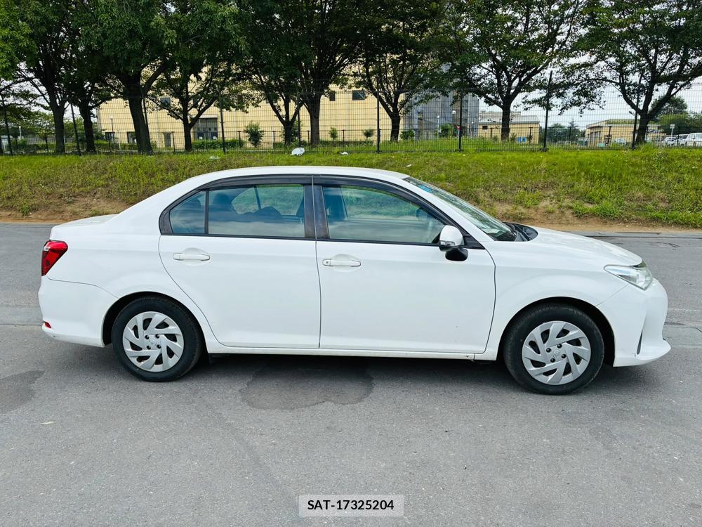Toyota COROLLA AXIO 2019-10 8408527-5