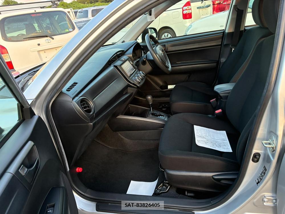 Toyota COROLLA AXIO 2020-07 8298894-10