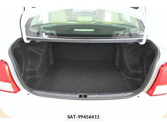Toyota COROLLA AXIO 2014-03 8524088-11
