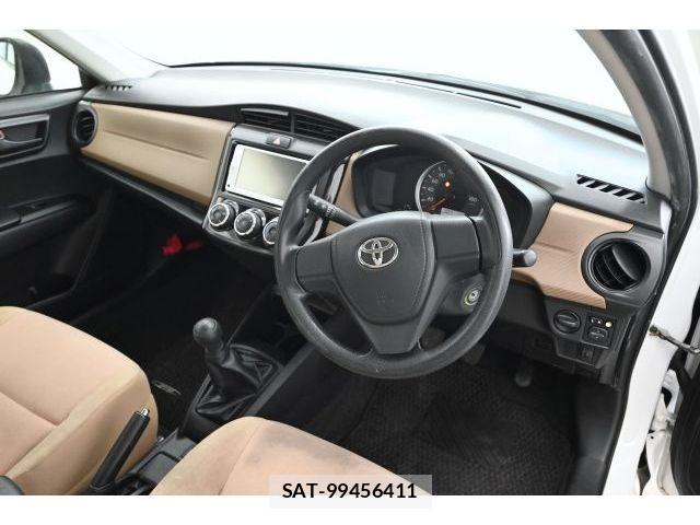 Toyota COROLLA AXIO 2014-03 8524088-1