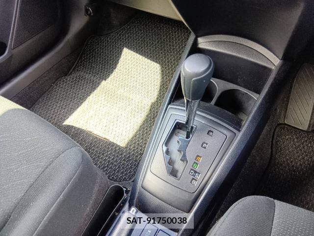 Toyota COROLLA AXIO 2020-09 8489804-6