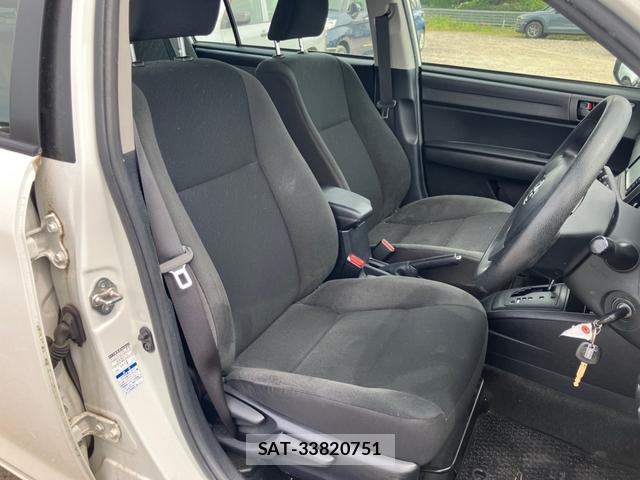 Toyota COROLLA AXIO 2019-03 8489808-3