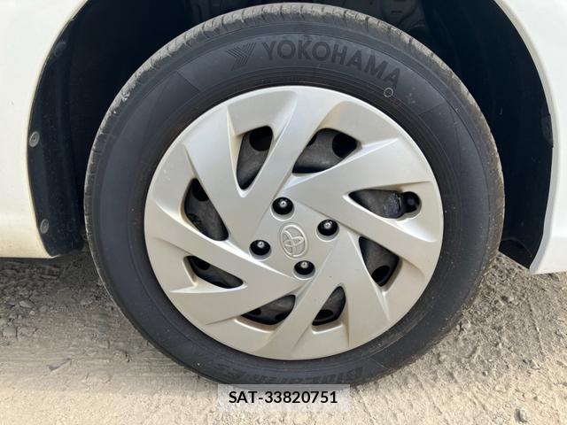 Toyota COROLLA AXIO 2019-03 8489808-8