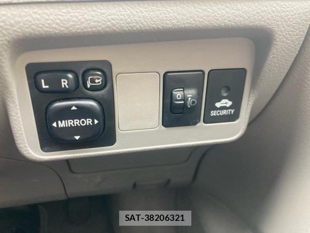 Toyota COROLLA AXIO 2009-03 8524090-14