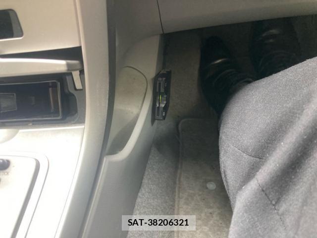 Toyota COROLLA AXIO 2009-03 8524090-21