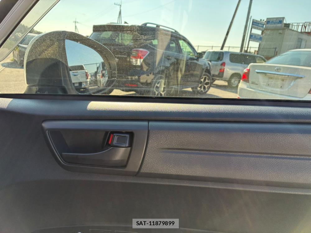 Toyota COROLLA AXIO 2019-03 8282302-21