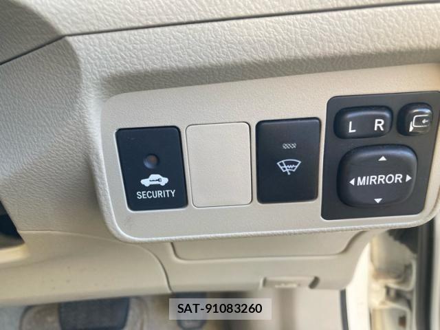 Toyota COROLLA AXIO 2009-08 8561474-17