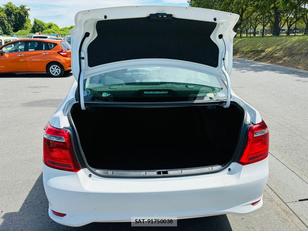 Toyota COROLLA AXIO 2020-09 8489804-26