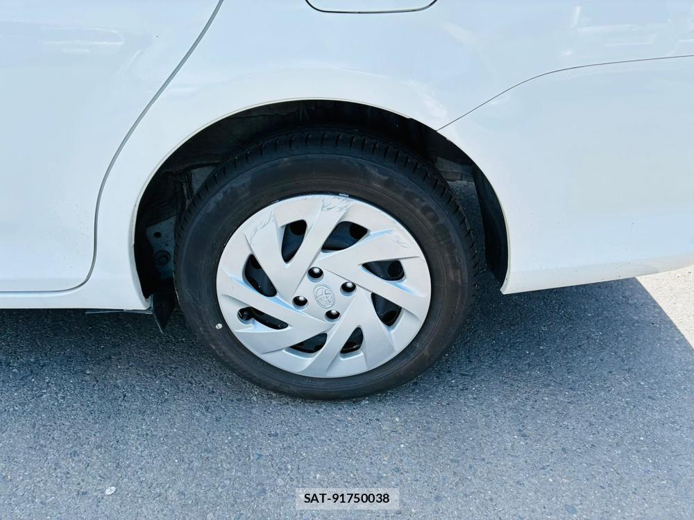 Toyota COROLLA AXIO 2020-09 8489804-30