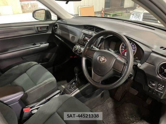 Toyota COROLLA AXIO 2018-07 8626188-9