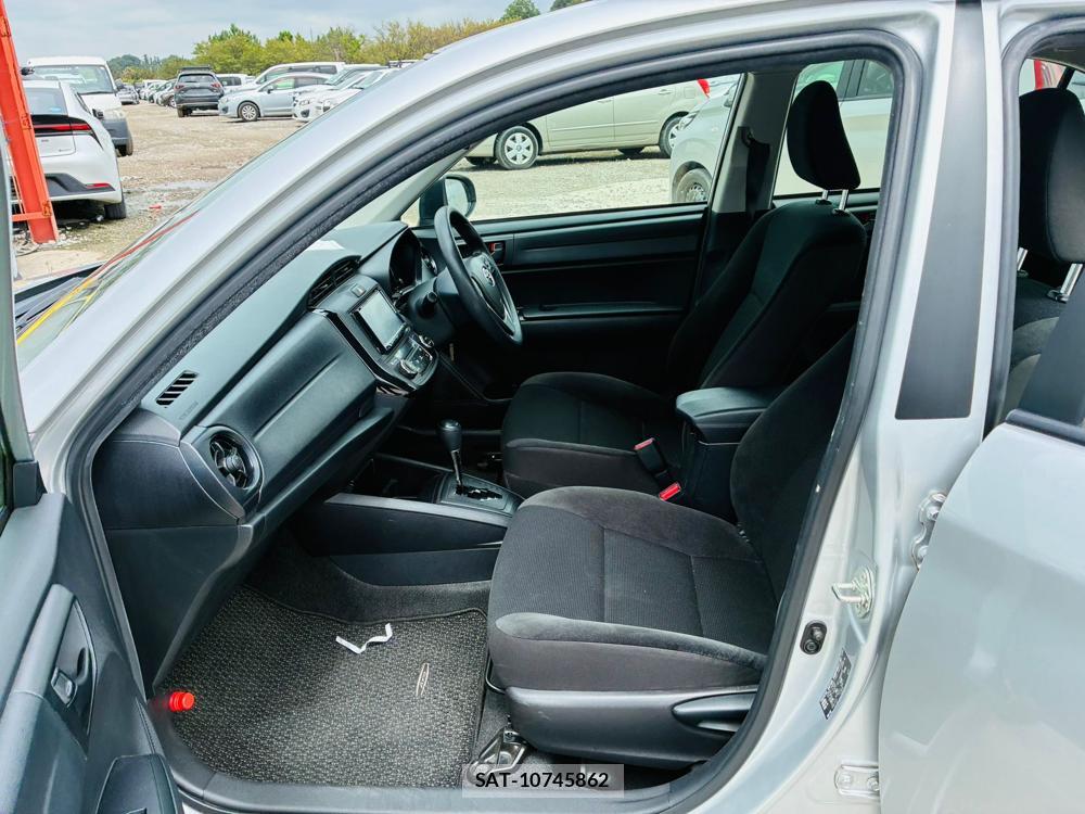Toyota COROLLA AXIO 2019-06 8595116-10
