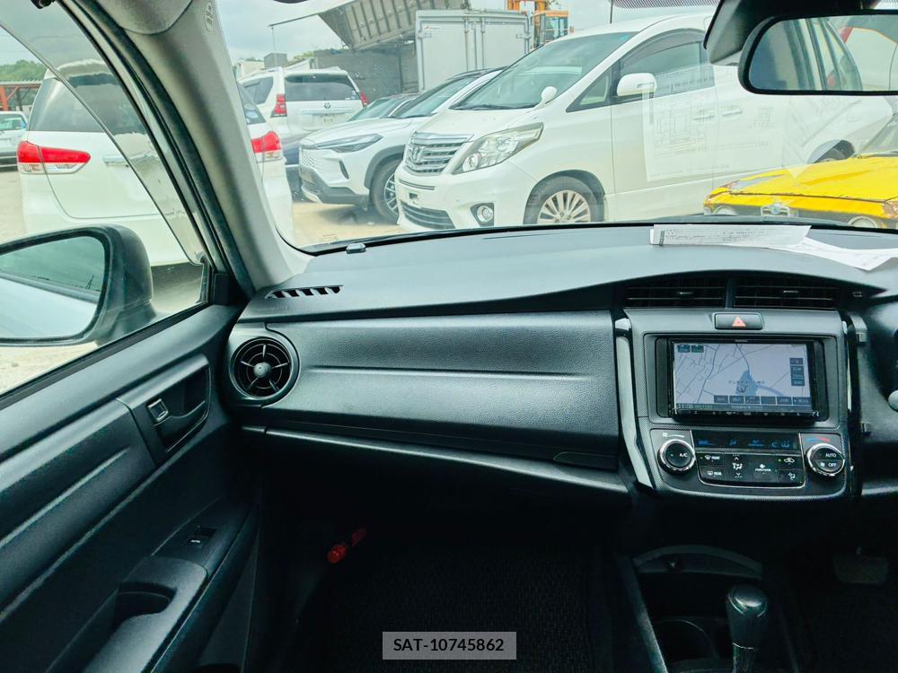 Toyota COROLLA AXIO 2019-06 8595116-17