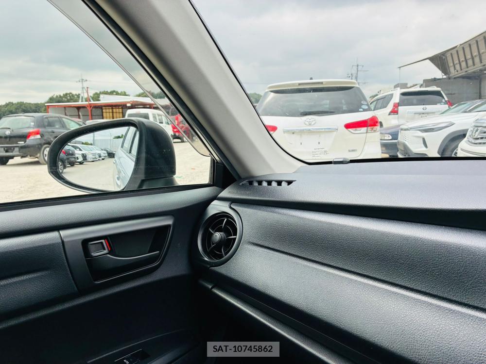 Toyota COROLLA AXIO 2019-06 8595116-18