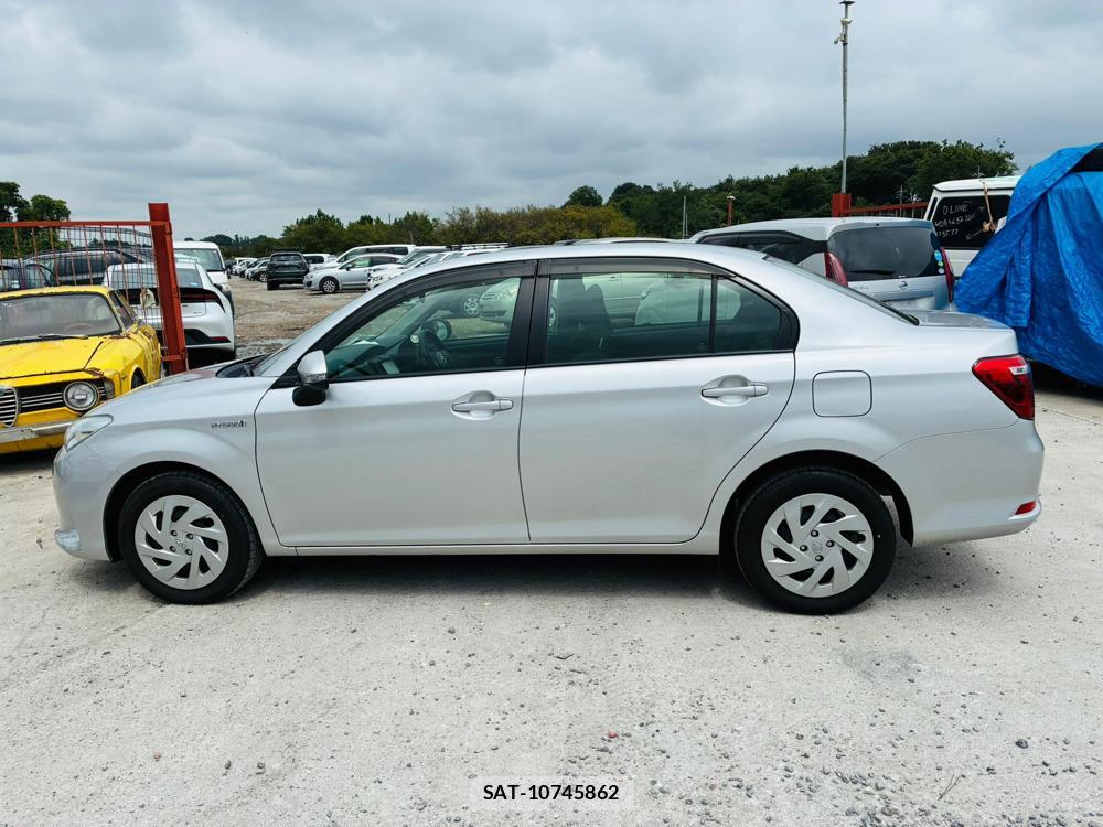 Toyota COROLLA AXIO 2019-06 8595116-1