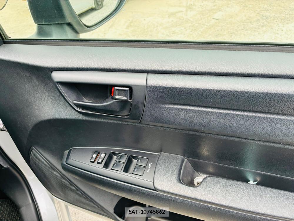 Toyota COROLLA AXIO 2019-06 8595116-22
