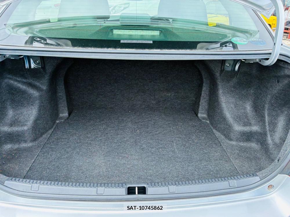 Toyota COROLLA AXIO 2019-06 8595116-25