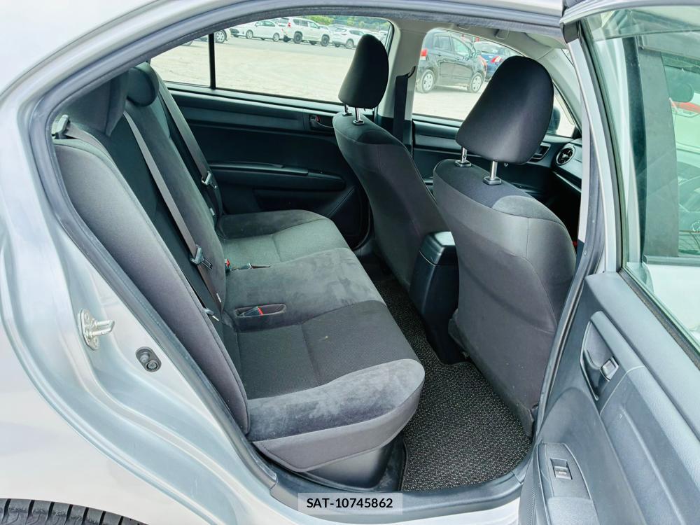 Toyota COROLLA AXIO 2019-06 8595116-8