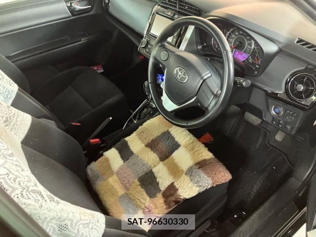Toyota COROLLA AXIO 2017-12 8626191-11