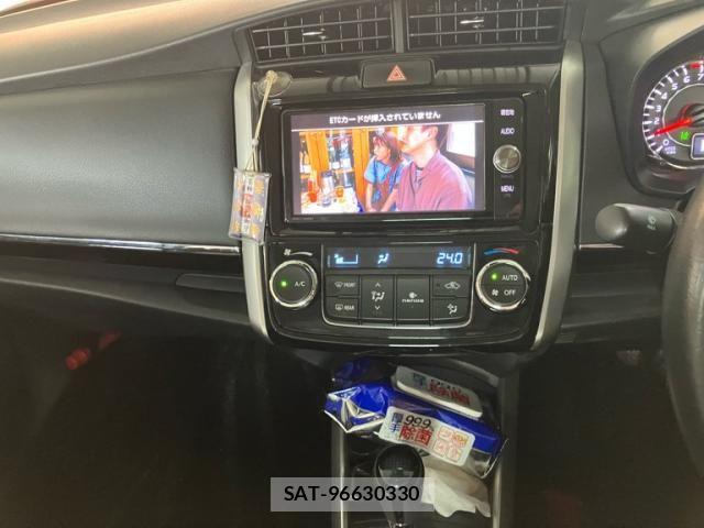 Toyota COROLLA AXIO 2017-12 8626191-19