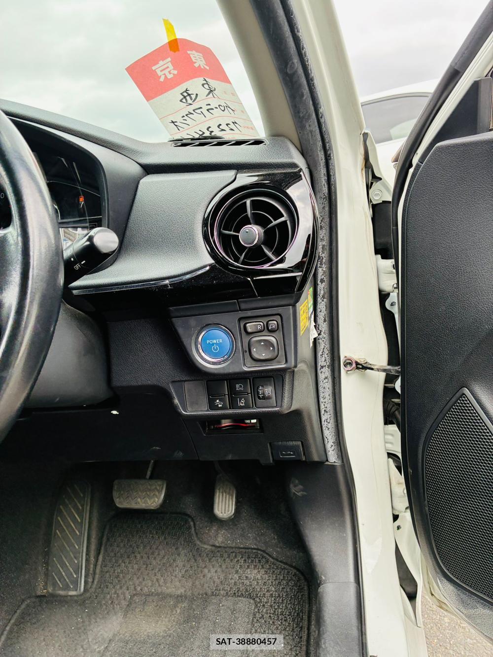 Toyota COROLLA AXIO 2019-08 8543896-16