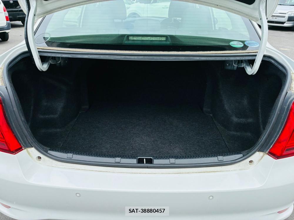 Toyota COROLLA AXIO 2019-08 8543896-25