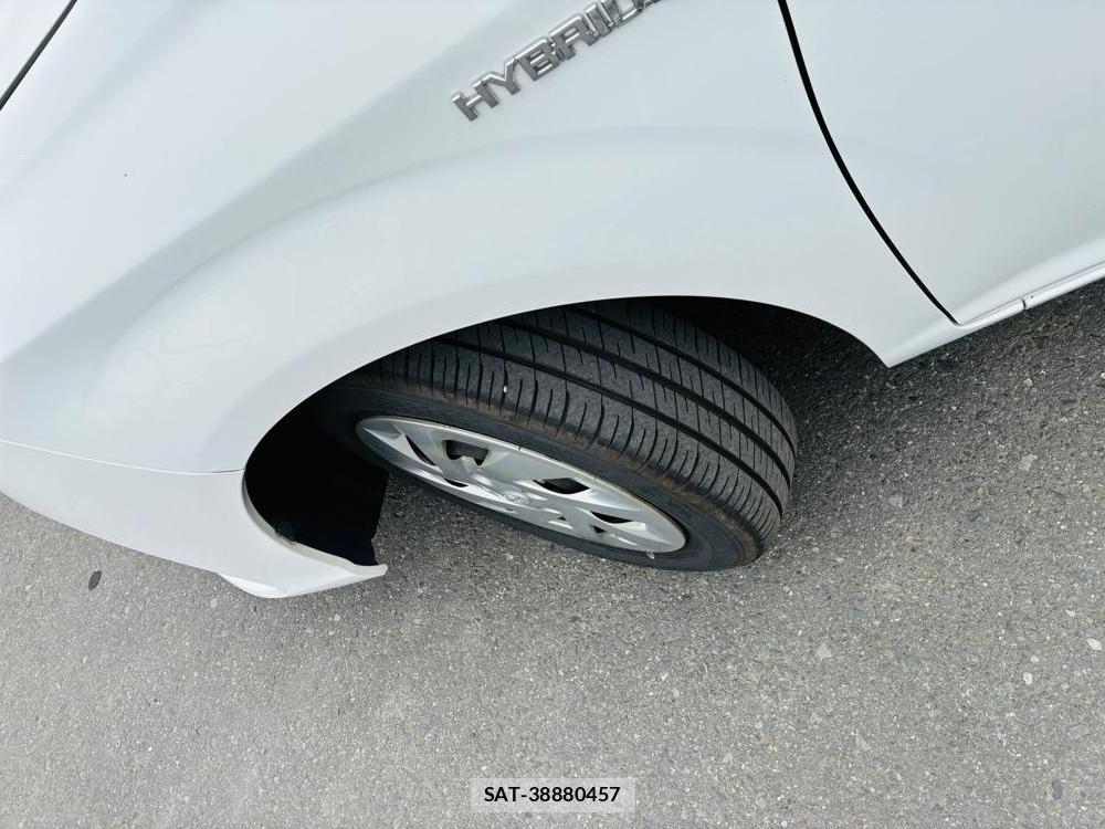 Toyota COROLLA AXIO 2019-08 8543896-31