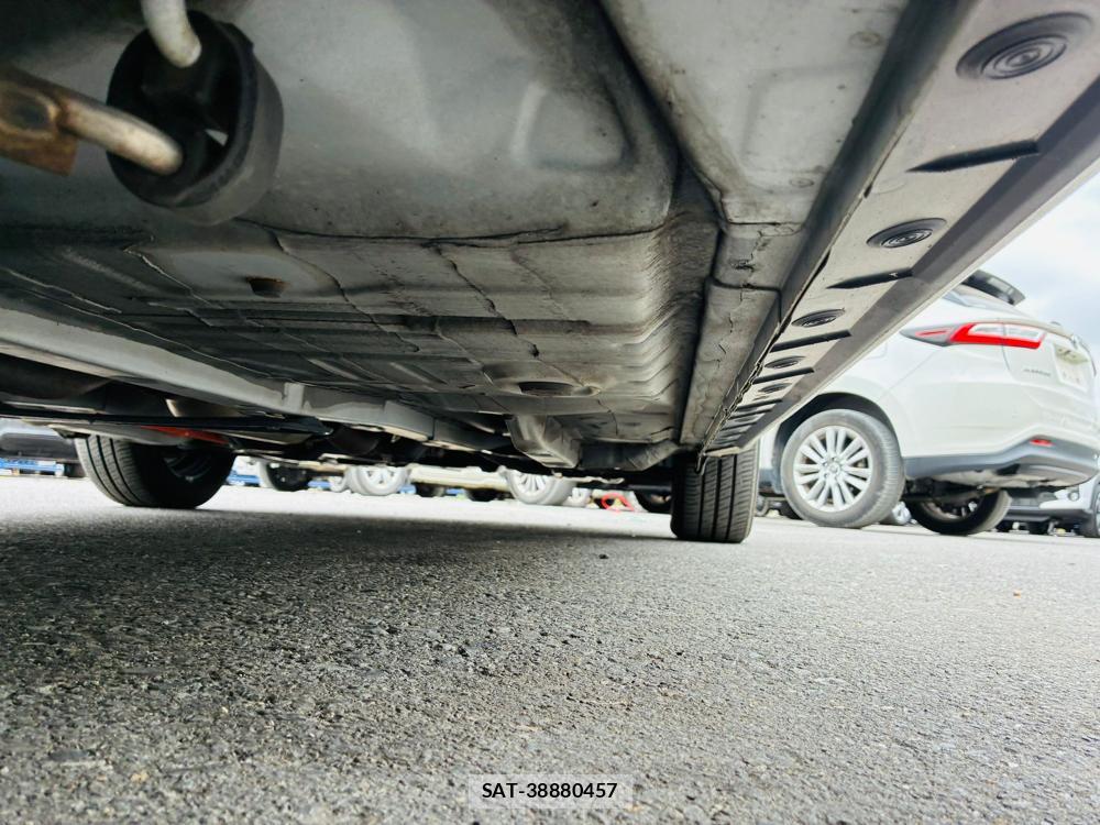 Toyota COROLLA AXIO 2019-08 8543896-36