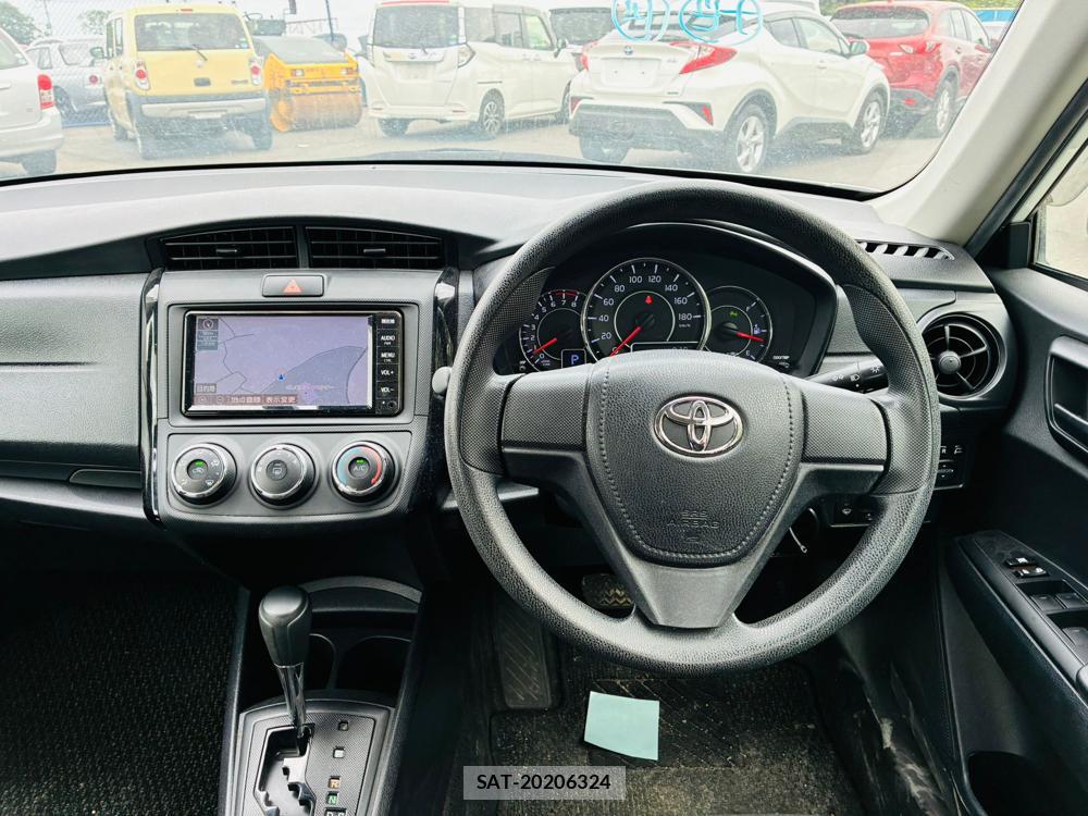 Toyota COROLLA AXIO 2019-04 8282301-13