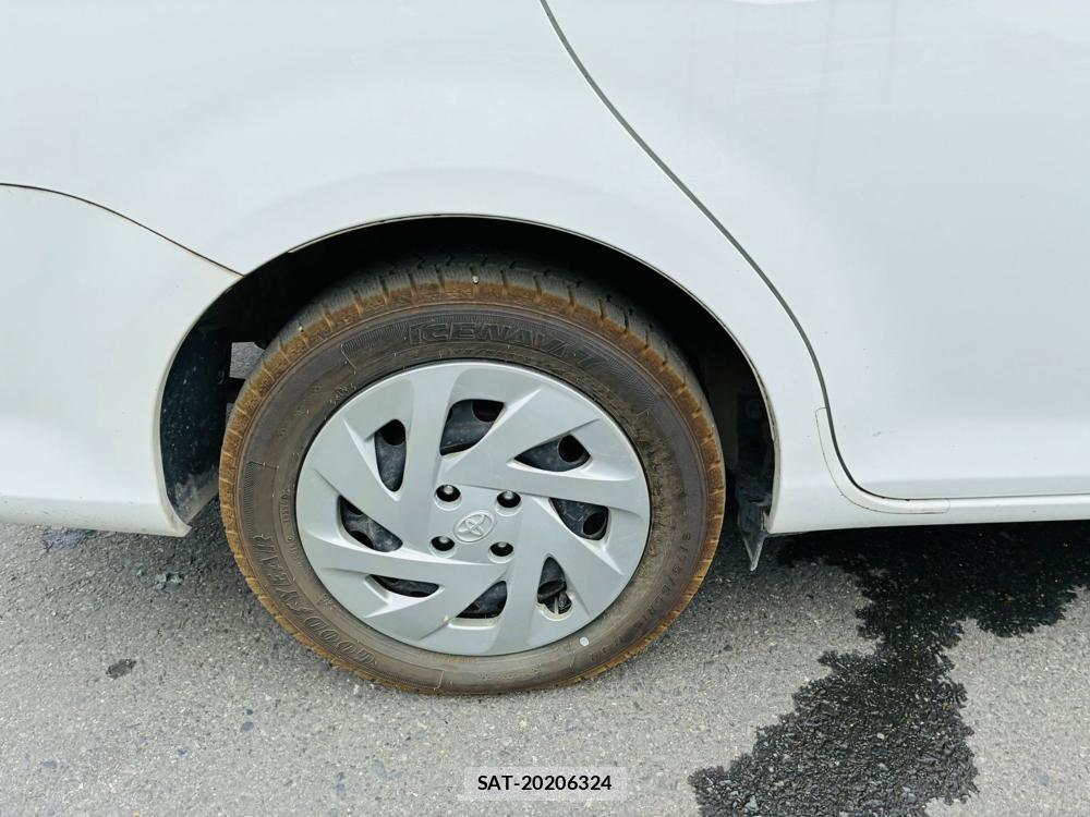 Toyota COROLLA AXIO 2019-04 8282301-26