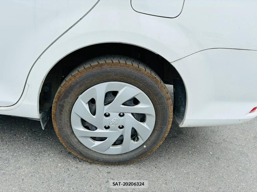 Toyota COROLLA AXIO 2019-04 8282301-29