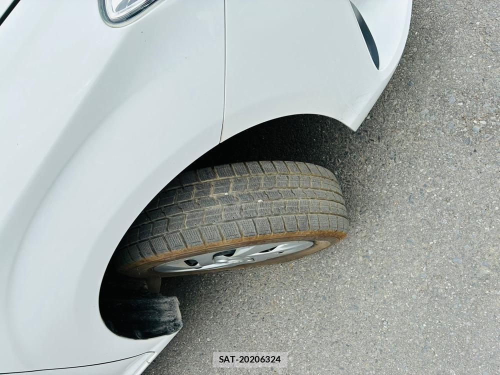 Toyota COROLLA AXIO 2019-04 8282301-31