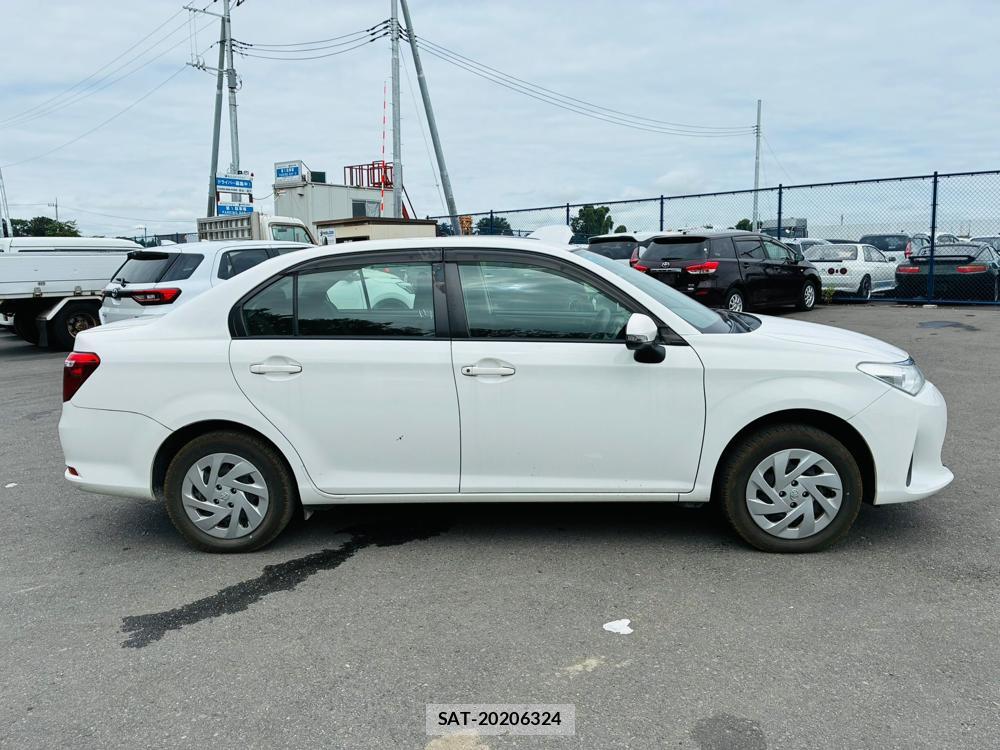 Toyota COROLLA AXIO 2019-04 8282301-5
