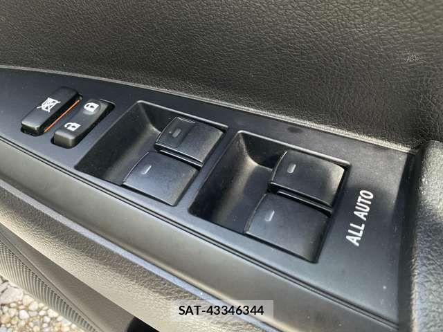 Toyota COROLLA AXIO 2014-03 8685310-14