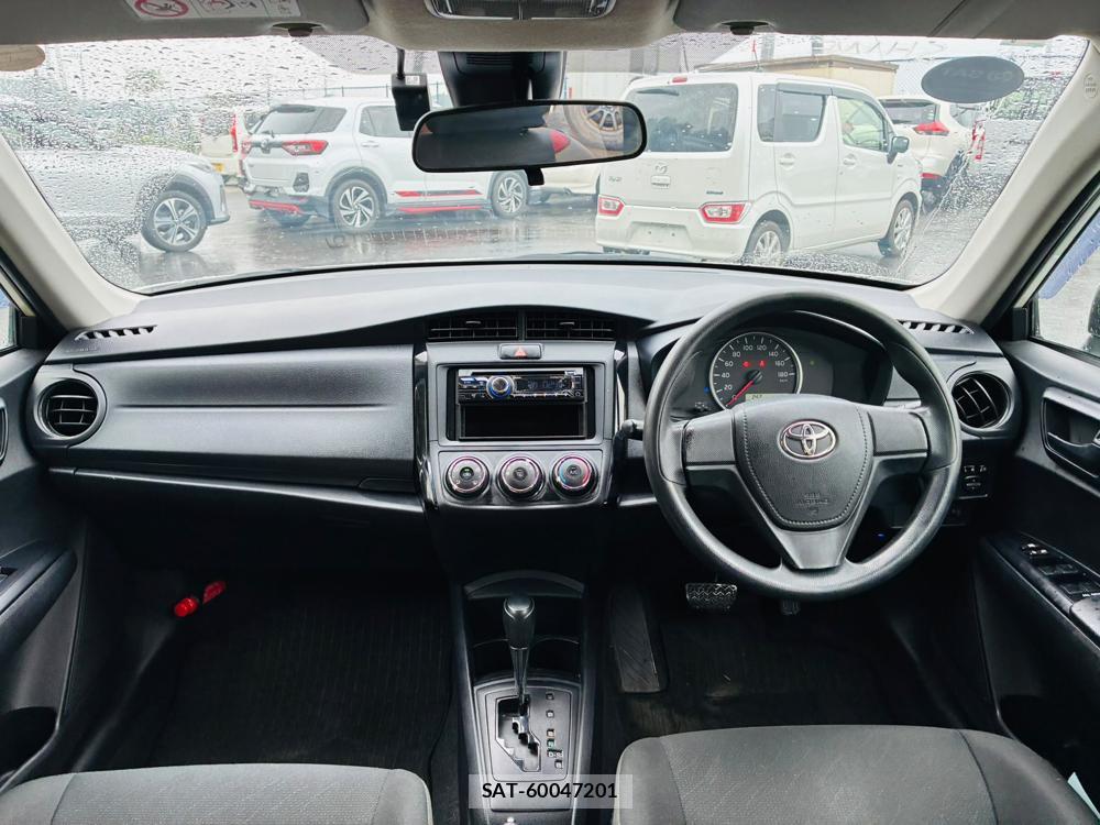 Toyota COROLLA AXIO 2020-04 8590881-12