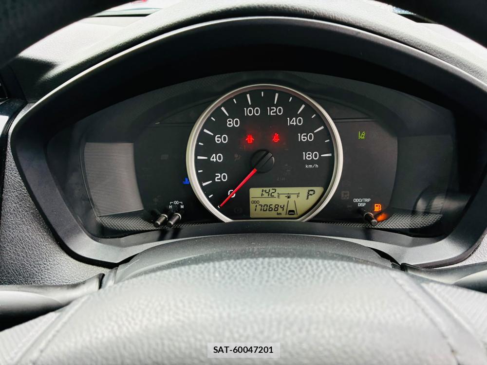 Toyota COROLLA AXIO 2020-04 8590881-15