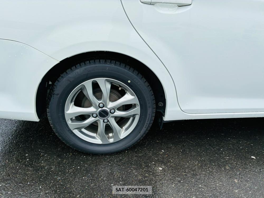 Toyota COROLLA AXIO 2020-04 8590881-26