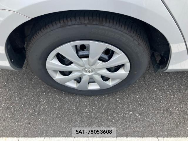 Toyota COROLLA AXIO 2010-06 8741221-3