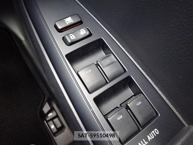 Toyota COROLLA AXIO 2020-06 8741219-14