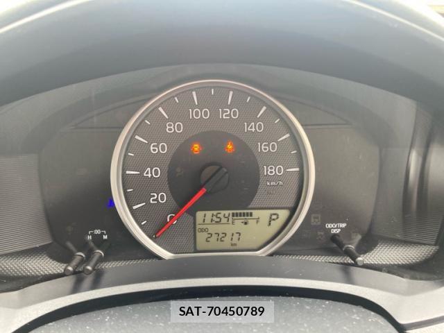 Toyota COROLLA AXIO 2016-07 8741217-19