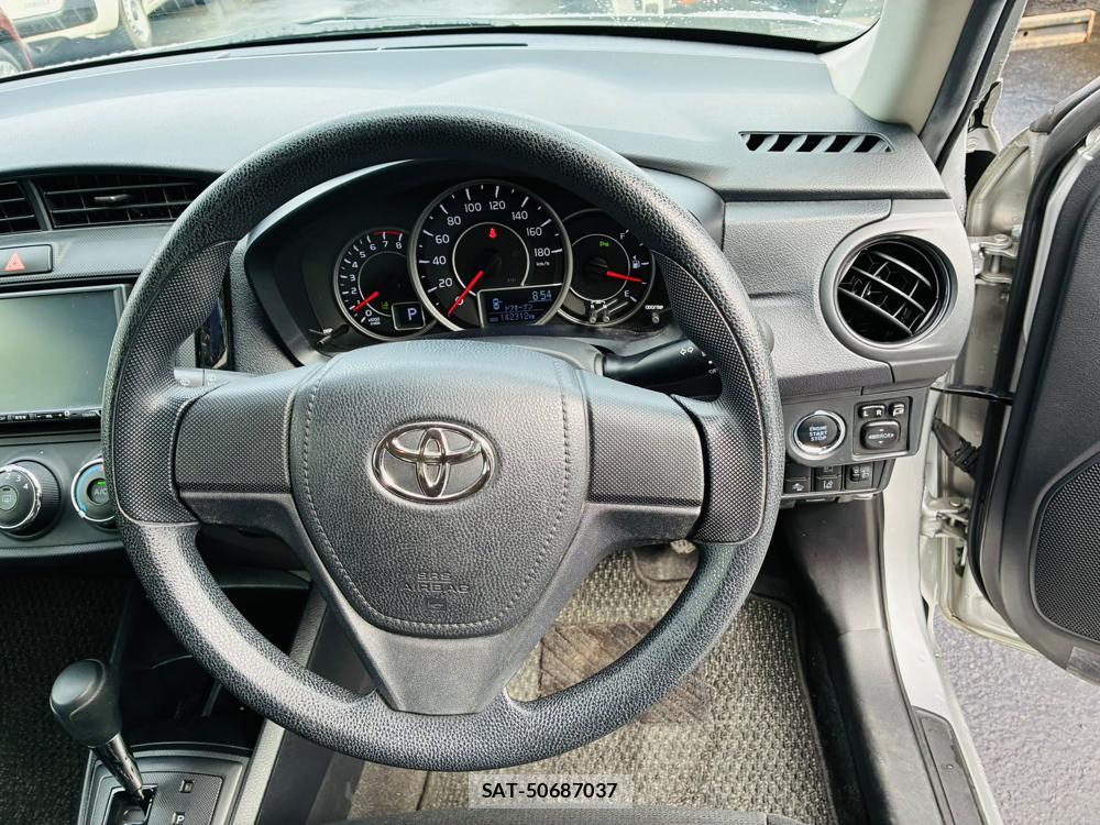 Toyota COROLLA AXIO 2020-03 8684896-14