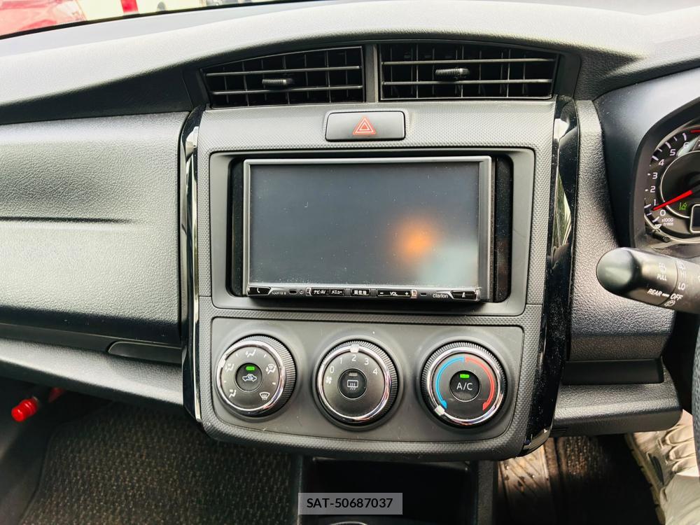 Toyota COROLLA AXIO 2020-03 8684896-19