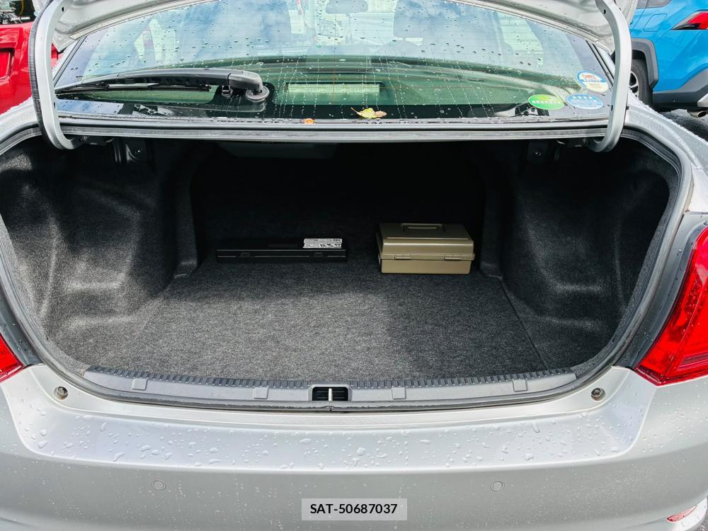 Toyota COROLLA AXIO 2020-03 8684896-24