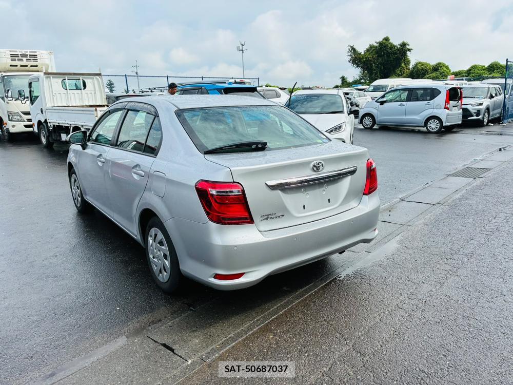Toyota COROLLA AXIO 2020-03 8684896-2