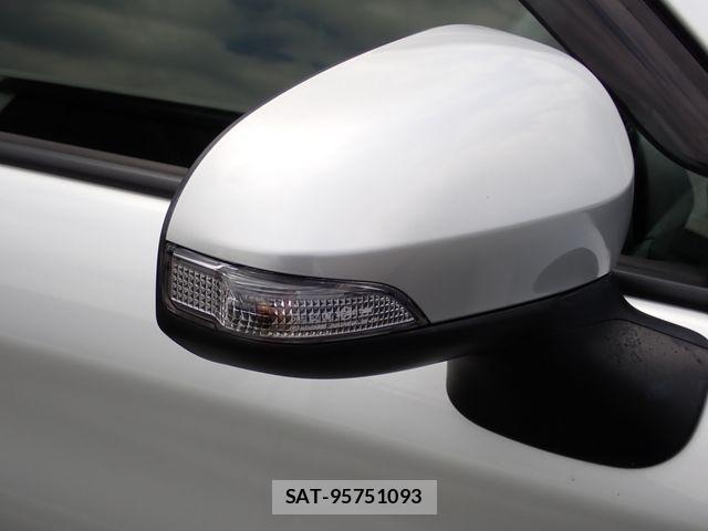 Toyota COROLLA AXIO 2019-04 8779768-17