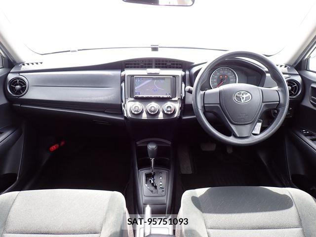 Toyota COROLLA AXIO 2019-04 8779768-1