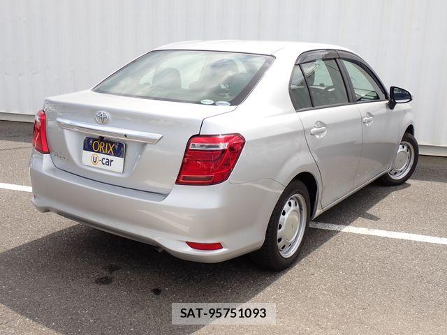 Toyota COROLLA AXIO 2019-04 8779768-2