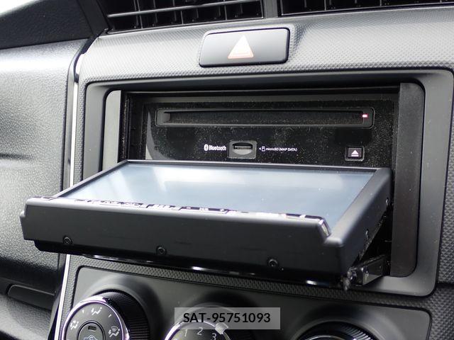 Toyota COROLLA AXIO 2019-04 8779768-7