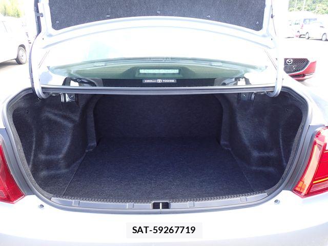 Toyota COROLLA AXIO 2019-04 8779767-17